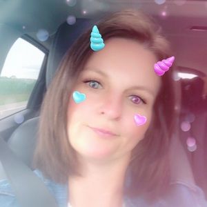 Meet your Posher, Stacy